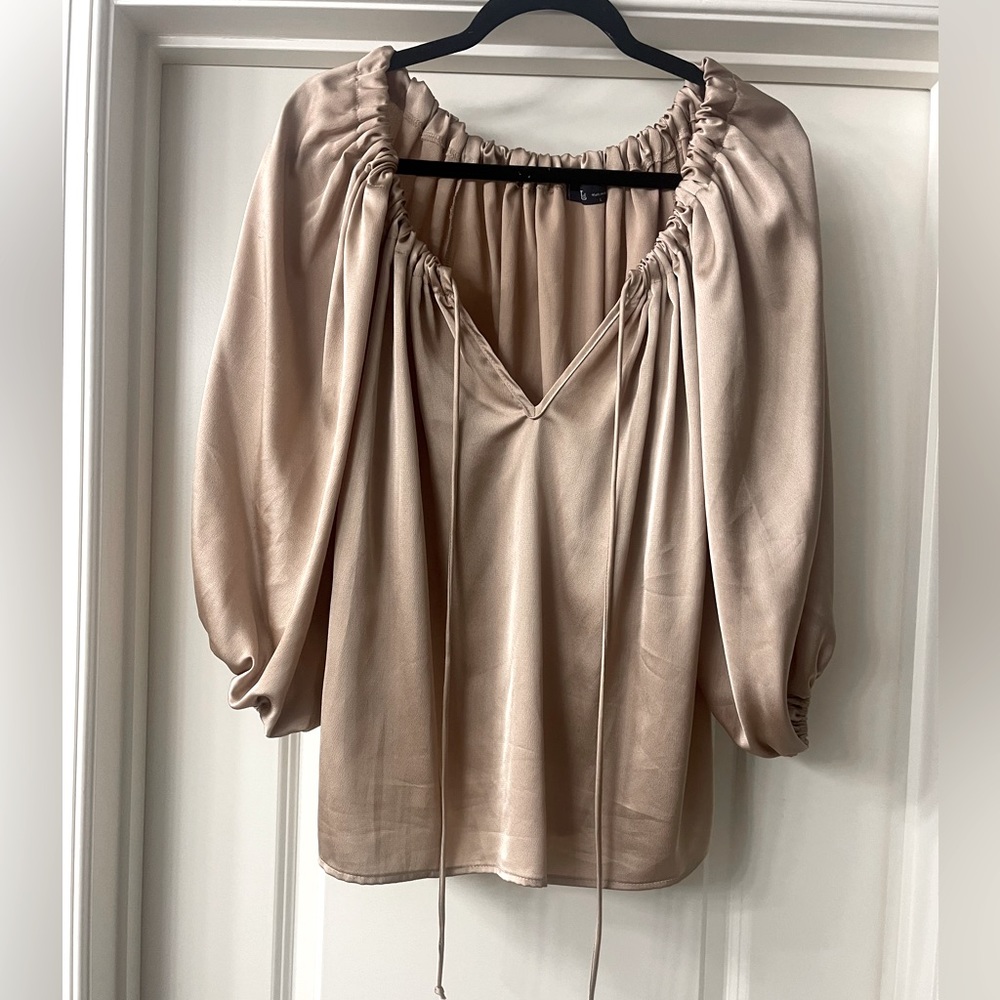Boutique Top, size Large in Champagne